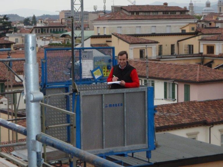 Montaggio e noleggio ponteggi per edifici storici, chiese e monumenti. Cantiere 04-25